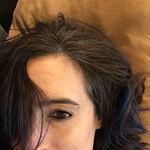 Meet your Posher, Maura